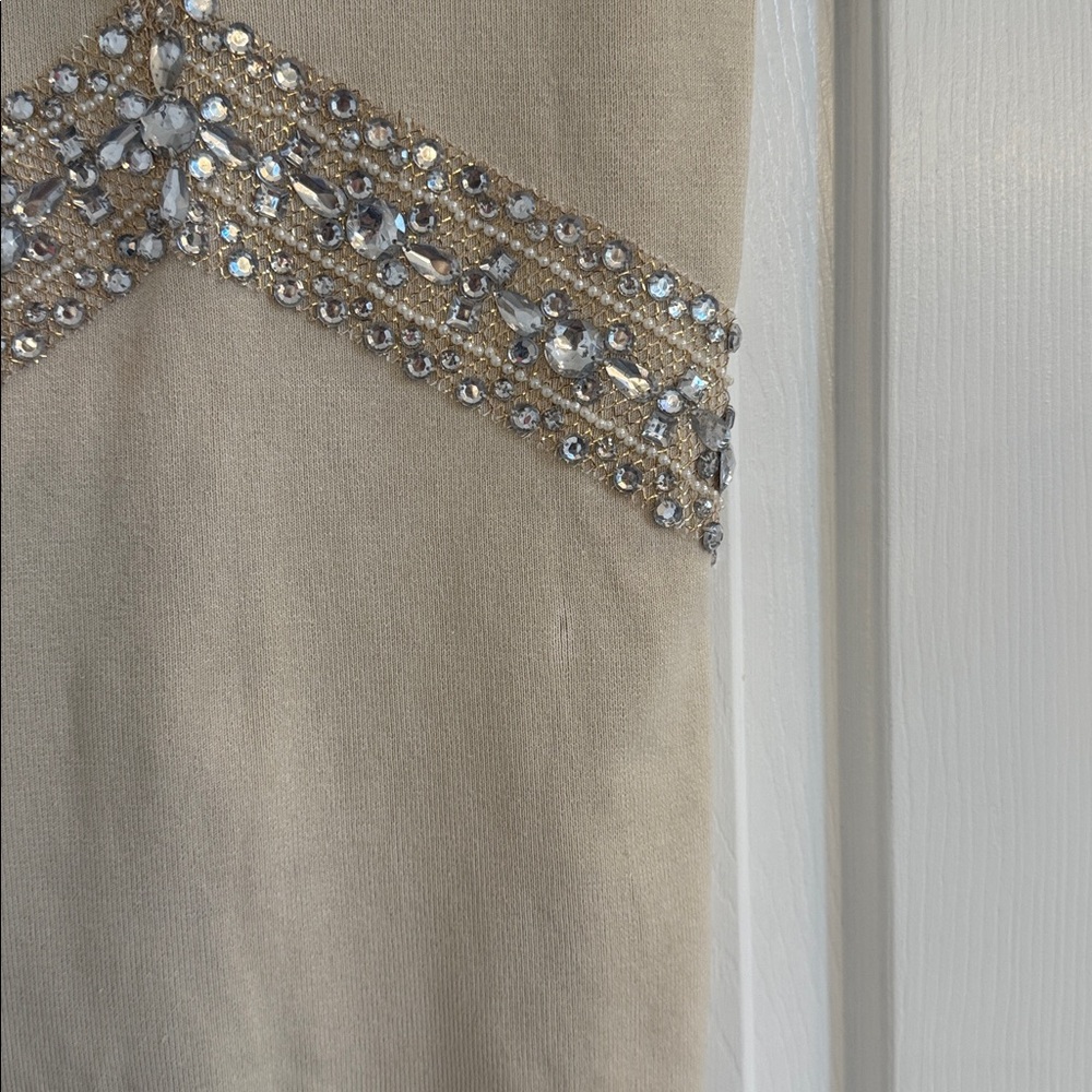 Caché Vintage Cream Silk Blend Very Embellished V-Neck Bodycon Top - Picture 5 of 11